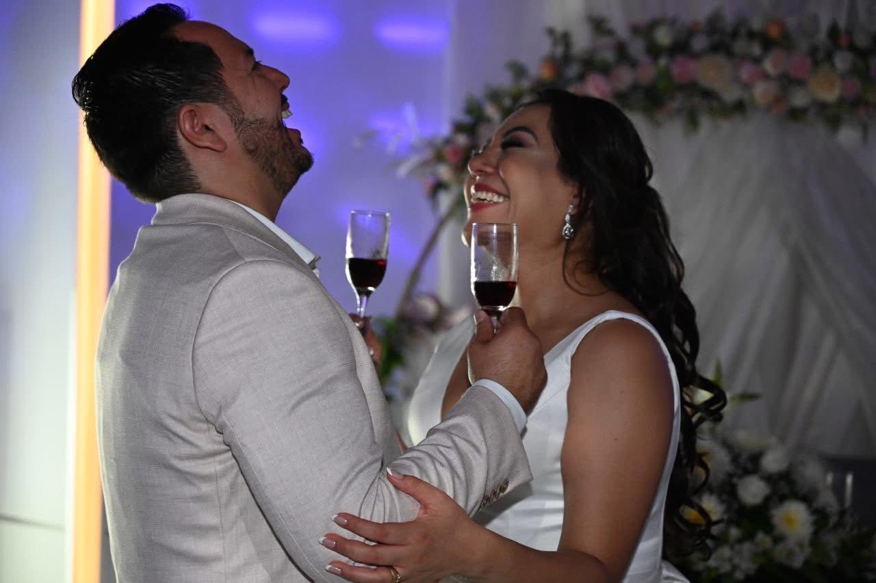 Salón con iluminación