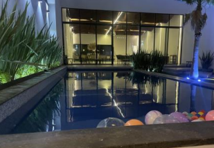 Jardín con senderos